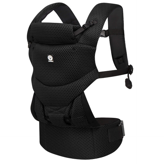 The stylish Dooky baby carrier ensures optimal baby positioning in the ergonomic M-shape, with adjustable seat and leg rests made of breathable 3D mesh for superior ventilation.