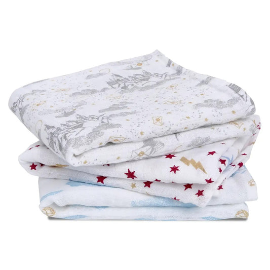 Aden and anais baby muslin squares are both breathable and absorbent, and the perfect selection for a luxurious baby security blanket that always makes a statement. Consciously crafted from 100% cotton muslin fabric, muslin cloths that offers you an array of multi-purpose functionality. Harry Potter Iconic Signature Print