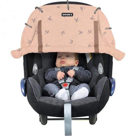 The Dooky Sunshade is universal and easily fits, in seconds, to any infant carrier, stroller or pushchair. Because of its unique design, Dooky is easily adjustable – simply roll up or down using the Velcro strips.
