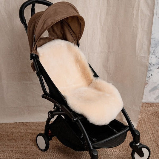 Baa Baby 100%  Merino Sheepskin Pram Liner.  Designed to fit prams and buggies with a standard 5 point harness.