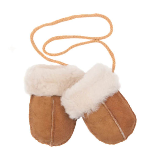 Baa Baby baby mittens with string attachment, made from 100% sheepskin.