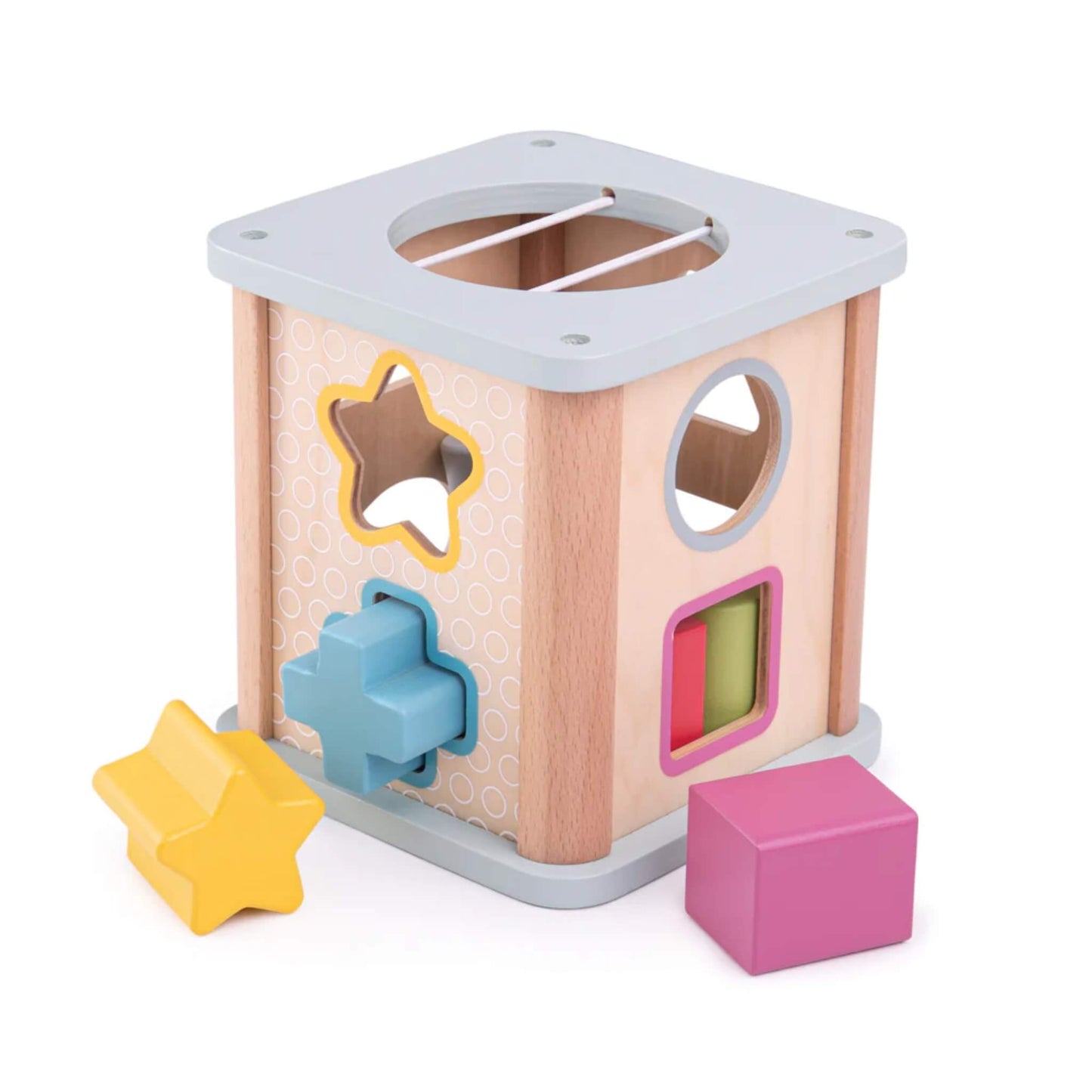 Close-up of the Bigjigs FSC® Certified Shape Sorter with three colourful shapes beside the wooden cube.