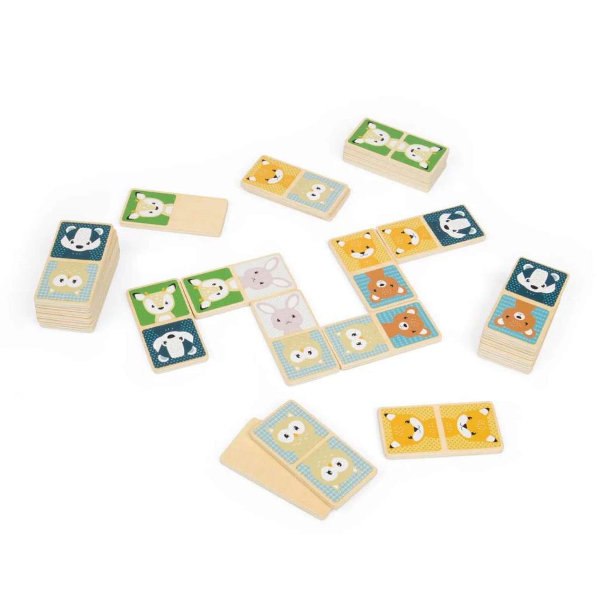 Colourful woodland animal dominoes laid out mid-game with matching animal pairs visible.