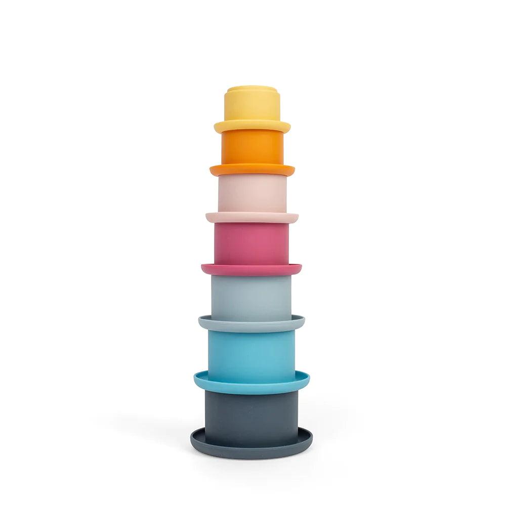 The Bigjigs 2-in-1 Silicone Stacking Cups is a versatile and engaging toy for both the tub and other play activities. This set includes seven colourful cups, each with patterned holes on the base, allowing water to flow through them like a waterfall. 