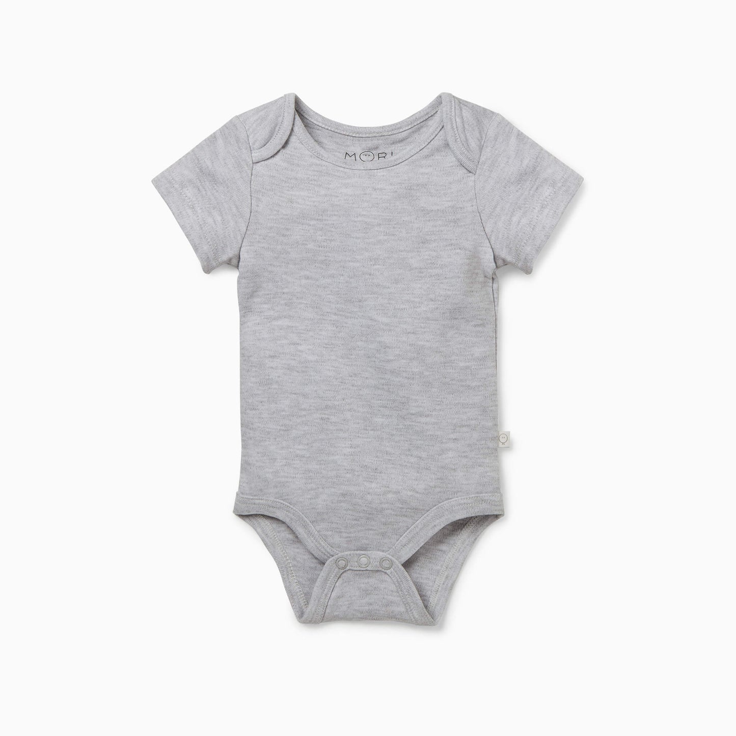 Short Sleeve Bodysuit is made with a cotton and bamboo mix fabric for a gentle touch on your little one's skin. The MORI baby bodysuit is designed with short sleeves and features an envelope neck opening for simpler changes.