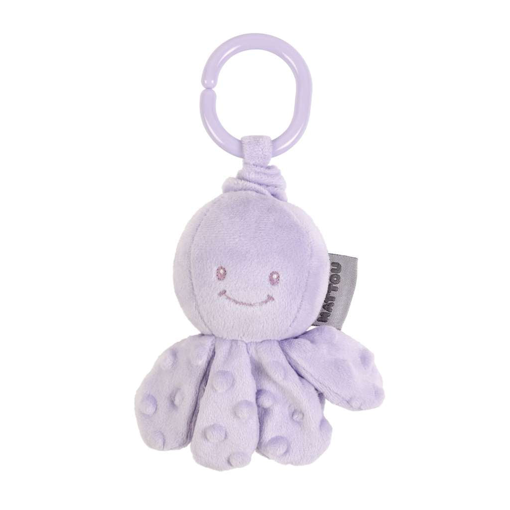 This cute octopus cuddly offers countless grasping possibilities and thus promotes the development of motor skills. There is an integrated vibration function that helps the child's sense of touch and auditory skills whilst providing plenty of entertainment.