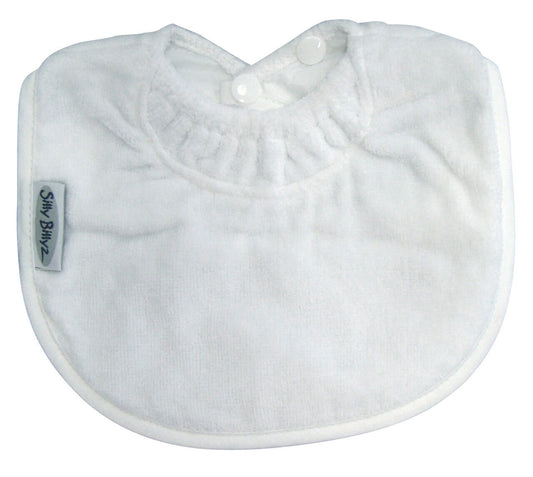 Silly Billyz Biblet with soft and absorbent towelling fabric and water-resistant nylon backing. The triple snap closure lets you choose the size, so this handy newborn bib grows with your baby.