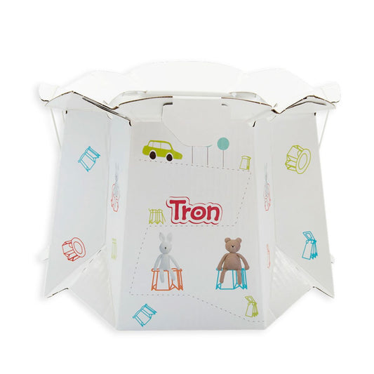 Tron disposable travel potties solve the age-old problem: when little ones need a toilet, and there isn't one! Unfold, use, fold back up. Practical—fits in handbags, changing bags, buggies or cars.