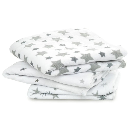 Aden and anais baby muslin squares are both breathable and absorbent, and the perfect selection for a luxurious baby security blanket that always makes a statement. Consciously crafted from 100% cotton muslin fabric, muslin cloths that offers you an array of multi-purpose functionality.
