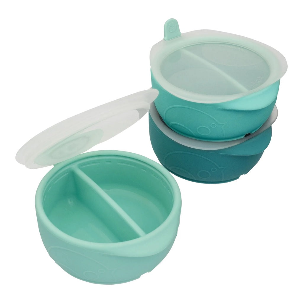 Store and serve healthy, homemade baby purees and more in these versatile b.box fill + freeze, stackable food storage bowls.