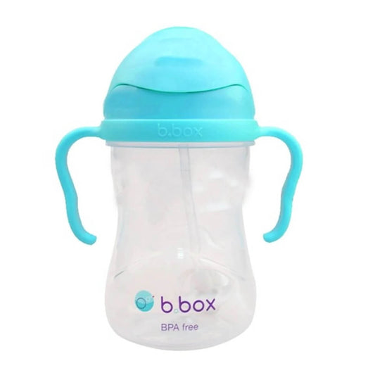 The b.box sippy cup ensures that tots can drink to the very last drop. They can also drink lying down, making it the ideal transition cup from bottle/breast feeding to milk in a cup.