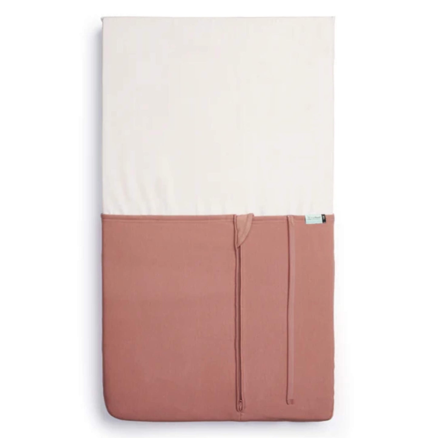 ergoPouch HugMe Blanket in rose colour, a TOG-rated fitted mattress sleeve that wraps securely around the mattress for safer newborn sleep.