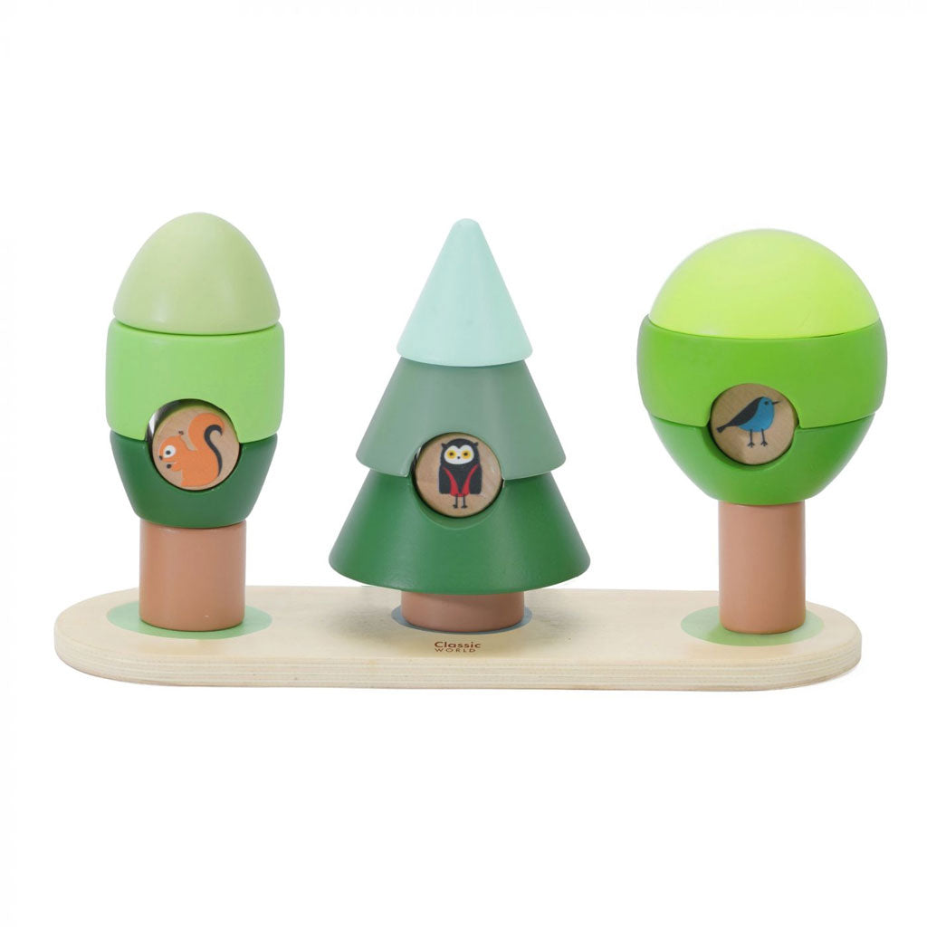 Look at these three adorable trees! There are three animals: the owl, the woodpecker and the squirrel living there. Your little one can create different shapes with their imagination.