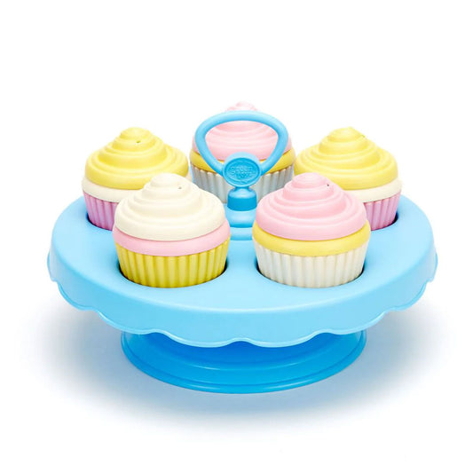 This 16 piece mix-and-match set includes frosting, cakes and cupcake liners for 5 complete cupcakes, plus a cake stand display. The cake stand is perfect for presentation and storage and can even be used to serve actual cupcakes.