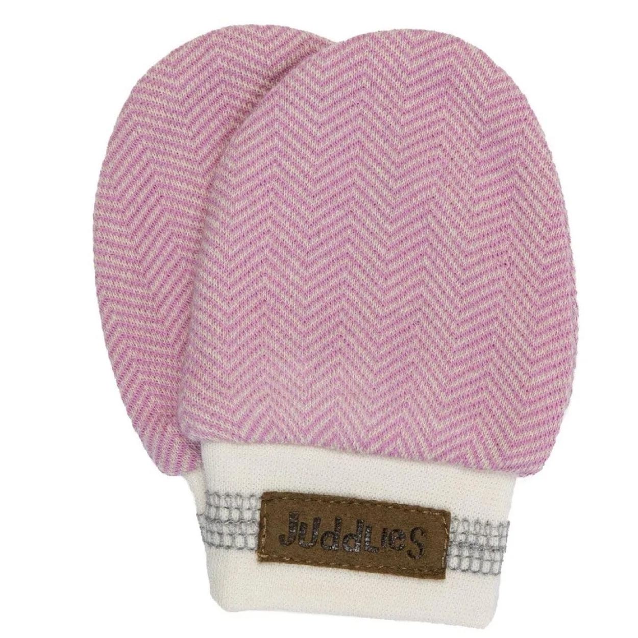 Juddlies Designs Cottage Collection Mitts help protect baby from scratches and also keep tiny hands warm and cosy.