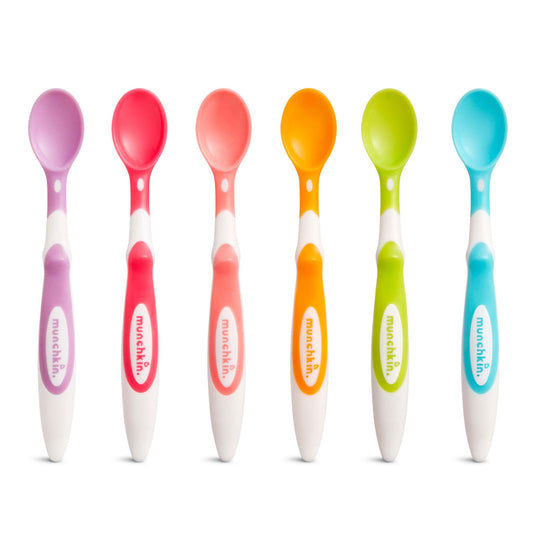  Munchkin’s Soft Tip Infant Spoons were designed specifically to help you with baby’s first feedings. The soft tips and rounded shapes are gentle on gums, and the shallow spoon bowl makes it easy for your little novice to eat.