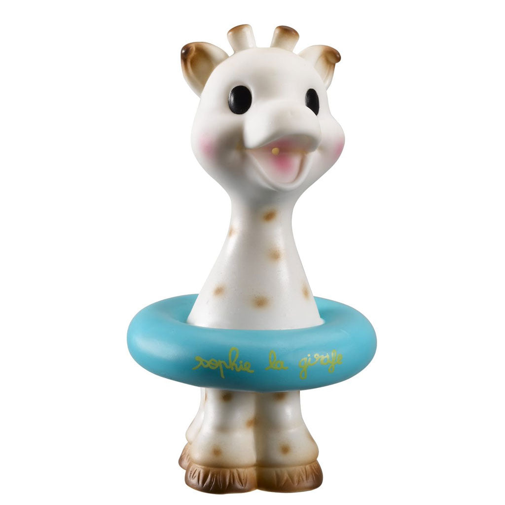For lots of bathtime fun and splashing! Here comes Sophie the Giraffe again, this time as a floating, squirting toy for baby to play with in the bath. She squirts water when squeezed!